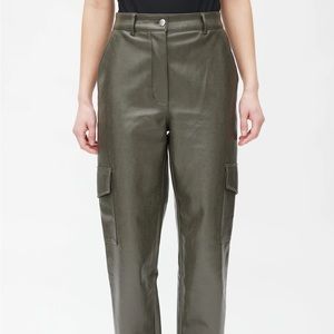 Aritzia Wilfred Leather Modern Cargo Pant